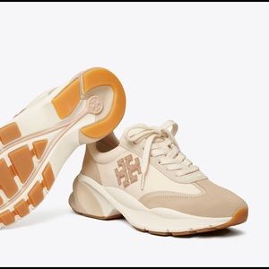 Tory Burch good luck trainer DULCE DE LECHE SIZE 6.5